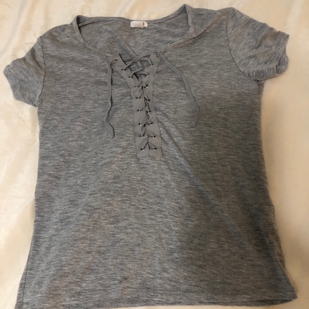 Garage lace up top